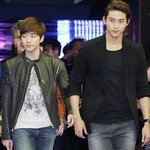 최근 영화 시사회 <b>방문</b>한 아이돌