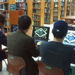 <b>조별</b>과제하러 도서관에 모였는데...
