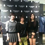 f(x) 설리, 빅토리아, <b>앰버</b> 현대백화점 압구정 톰그레이하운드...