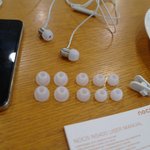 <b>소니</b> 이어폰 vs 녹스 ns400???