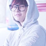 공항만 오면 졸린 보이프렌드 <b>정민</b>.jpg