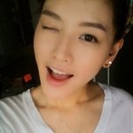 정글의 <b>법칙</b>을 위해 떠난 레인보우 재경! 그녀의 공항 패션은?!