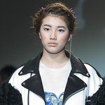 <b>패션쇼</b> 굴욕 당한 여자 아이돌들