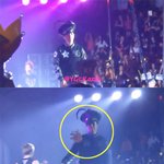 필리핀 여자애들 속옷 벗어 던졌다ㅋㅋㅋㅋ