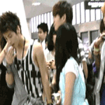 *<b>폭력</b>매니저에 무관심한 샤이니