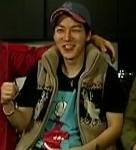 옷좀 찾아주세요 ㅠㅠㅠ