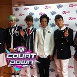 <b>b.a.p</b> 힘찬 대현 젤로 영재 종업 용국