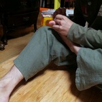 <b>발톱</b>깍는 자세 다들 이렇게 깍나요?