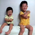 웃음바다에 빠진 <b>형제</b>