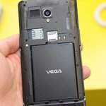 충전빠른 대화면 폰 베가r3 vs 기술력 갤럭시노트2 