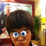 귀염터지는 셀카찍은