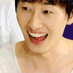 저는 지금 김빠진 <b>콜라</b>를 먹고있어용