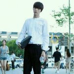 <b>런</b>웨이 밖의 안재현 일상사진들