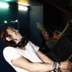 <b>dj</b>하는 남자연예인들의 패션! 류승범.휘황.<b>dj</b>쿠. 그리고 아비치...