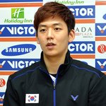 열애<b>설로</b> 힘들텐데 싸인회 하러 온 이용대ㅠㅠ