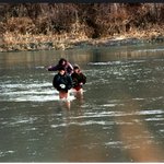 몽둥이만 흔든다고 해결될 문제가 아니다