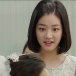강<b>초코</b> 이유비, 앙증맞기 짝이 없는 여동생 패션