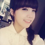 볼살<b>실종</b> 인증샷 찍은 아이돌