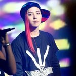 권지용이 선택한 간지폭발 티셔츠 보이<b>런던</b>