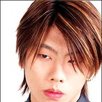 --<b>성형</b>수술한 남자 연예인--