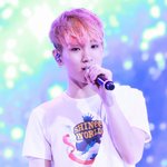 이거 배경 보고 <b>감탄</b>했다