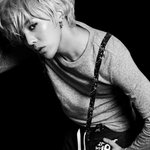 작곡 작사까지 하는 능력있는 아이돌