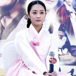 보다보다 <b>발연기</b>로 뜨는 여배우는 또 처음 봄...