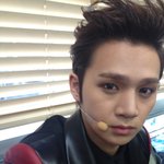 <b>포텐</b>터지는 신흥 비쥬얼 아이돌 .