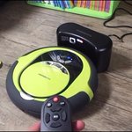 아기랑 애완견 키우면서 <b>로봇</b>청소기가 있으니 참 좋네요^^