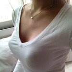 [<b>위드</b>성형외과] 물방울가슴성형? 왠지 끌림...