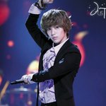 태민이 <b>형</b> <b>이</b> 짤 되게 지휘자 같아