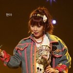 연한 화장이 더 예쁜 여자 아이돌