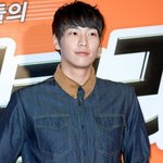 <b>청청</b> 코디마저 소화하는 김영광