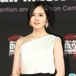 다시 <b>여신</b> 미모로 돌아온 한가인