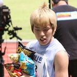 사탕,과자 <b>cf</b> 어울리는 아이돌