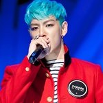 블랙홀 눈빛을 <b>소유</b>한 男아이돌