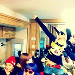 사이 좋은 게 확확 느껴지는 투애니원