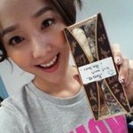 유진 셀카 대박<b>기원</b> 깜찍 미소~ 30대 유부녀 맞아??