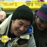 엄태웅 연정훈 둘이 <b>커플룩</b>!?
