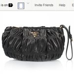 <b>프라다</b> 가방 살려고요 면세점 같은 거 잘아시는 분 계시나요?