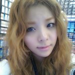 <b>염색</b>하고 렌즈꼈는데 다른 사람 같은 에일리ㄷㄷㄷ
