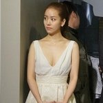 여자 연예인들의 <b>포샵</b> 없는 직찍 몸매