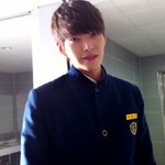교복 좀 이식했으면 좋겠는 김우빈!!!!!