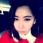 유난히 진한 '브아걸' 제아의 짱구 눈썹