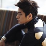 성형한것같은 남자 아이돌