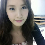 아이유가이쁨?<b>윤아</b>가이쁨?