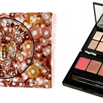 요즘 20대층 인기있는 화장품이있나요?