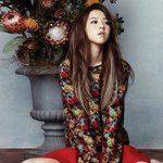 소녀와 <b>여인</b>의 가운데에 선 박보영