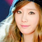 컴백하는 소녀시대 태연 ,  아이스크림으로 활동하는 현아 모습이...