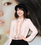 연에<b>인중</b> 자연 미인도 수지 혼자뿐이군